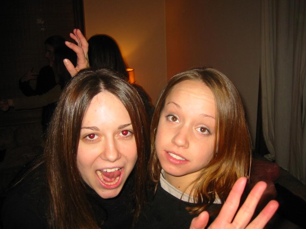 annie.leah.jpg
